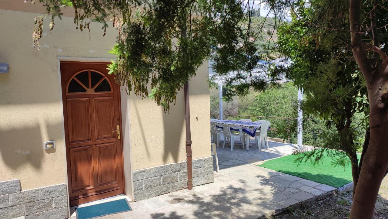 Casa Vacanze Vittoria Sanremo Luaran gambar